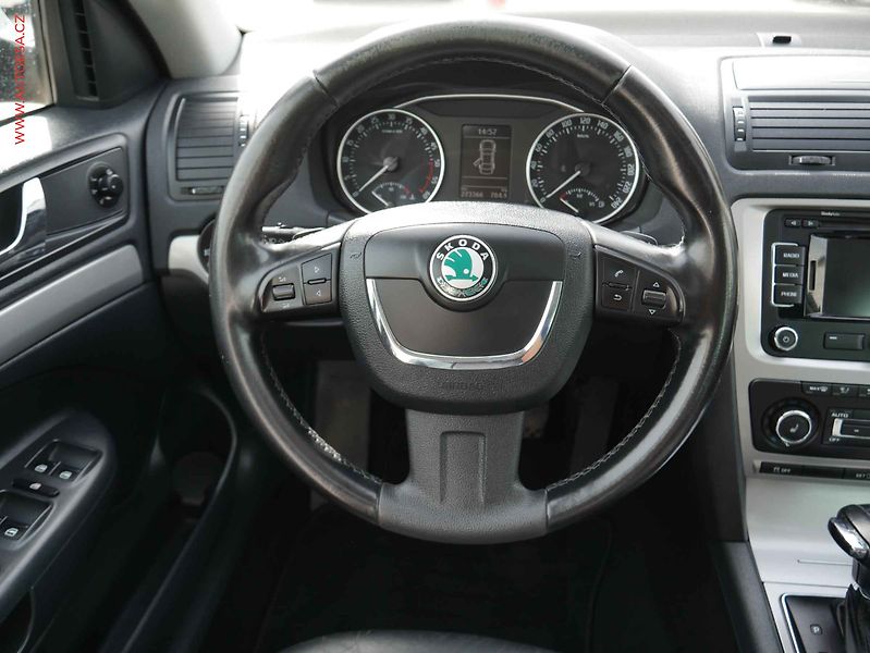 Škoda Octavia (2012) 2.0TDi, DSG - fotka 12 z 16