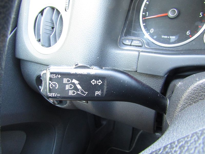 Volkswagen Tiguan (2008) 2.0 TDI 100kW  4x4 BEZ KOROZE - fotka 31 z 36