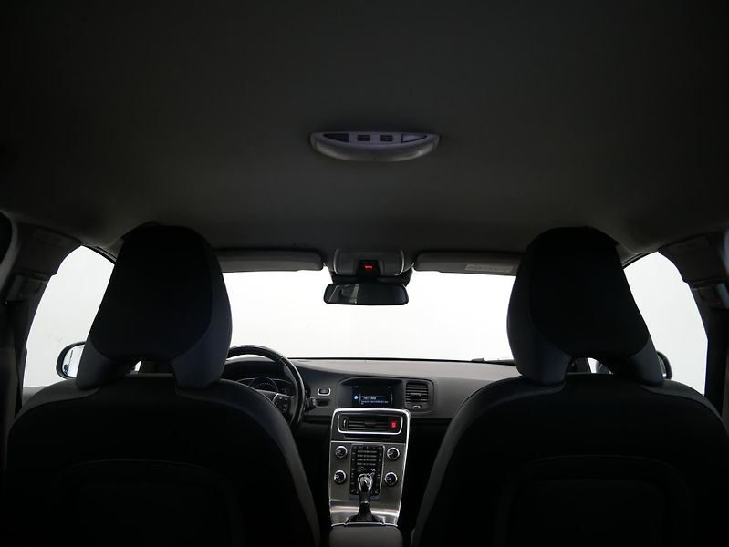 Volvo V60 - fotka 24 z 27