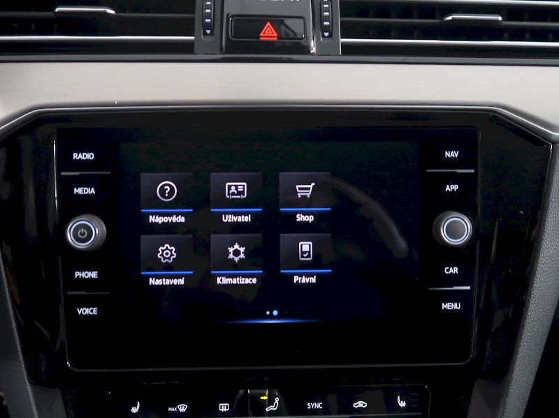 Volkswagen Passat (2022) ELEGANCE 2.0TDI EVO 110KW DSG - fotka 22 z 39