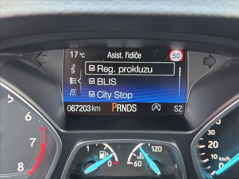 Ford Kuga 2,0 EcoBoost 170 kW ST-Line - fotka 41 z 44