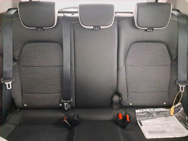 Mitsubishi ASX (2023) 1.3 T MHEV - fotka 10 z 22