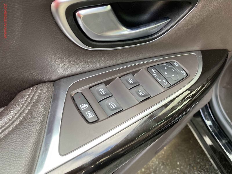 Renault Espace (2018) 1.6dCi, Intense, AT - fotka 14 z 19