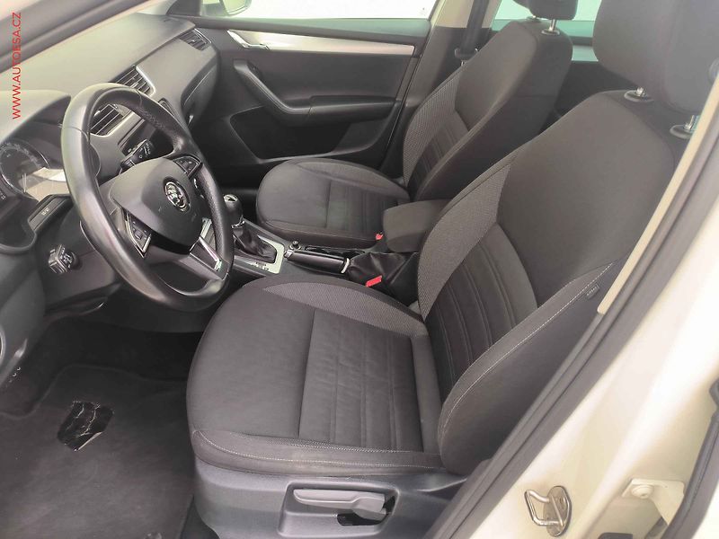 Škoda Octavia (2019) 1.6 TDi, Ambition, DSG - fotka 9 z 23