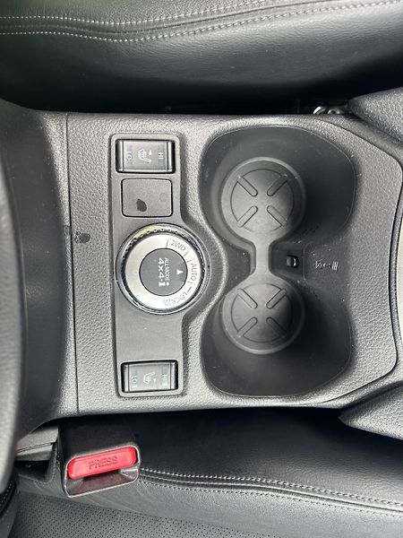 Nissan X-Trail (2017) 2.0dCi, 130kW,4X4,ČR, 1 maj. - fotka 15 z 19