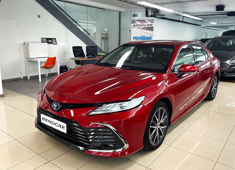 Toyota Camry 2.5 HEV, EXECUTIVE, ČR - fotka 3 z 28