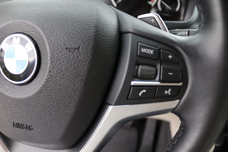 BMW X5 XDRIVE 40e F15 230kW DPH - fotka 23 z 48