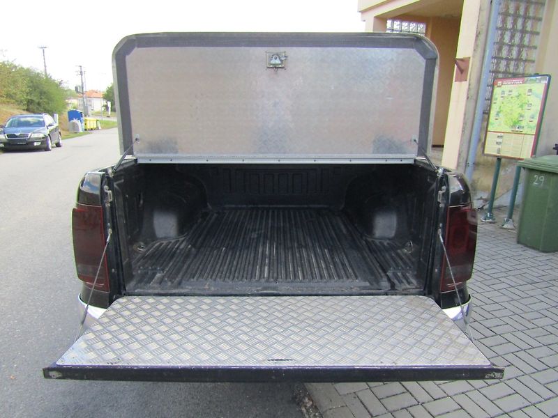 Volkswagen Amarok (2010) 2.0 TDI 120kW - fotka 18 z 32