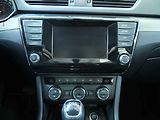 Škoda Superb (2015) 2.0 TDi, ČR, Style, DSG - náhled 15
