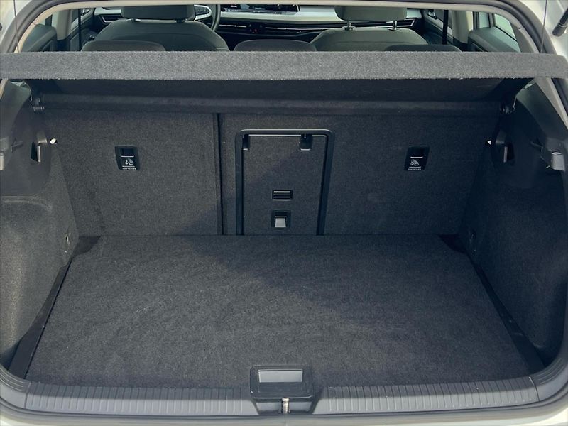 Volkswagen Golf 1,5 TSi 96kW LIFE  8 - fotka 14 z 26