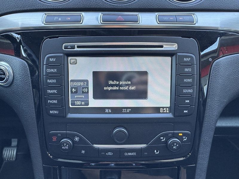 Ford Galaxy (2013) 2.0TDCi Xenony Navi Pano - fotka 14 z 50