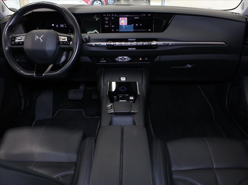 DS Automobiles DS4 1,5 HDi 96kW Cross Rivoli PANO - fotka 8 z 30