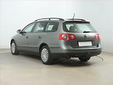 Volkswagen Passat (2009) 2.0 TDI, Tempomat - náhled 3