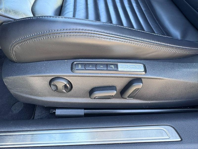 Volkswagen Passat (2017) B8 2,0 TDI 110 KW BEZ AD BLUE - fotka 33 z 50
