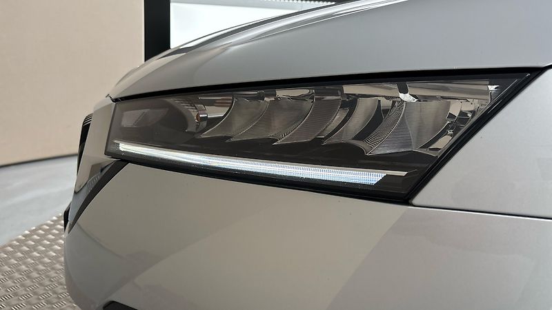 Škoda Octavia 1.0 TSI Style - fotka 18 z 25