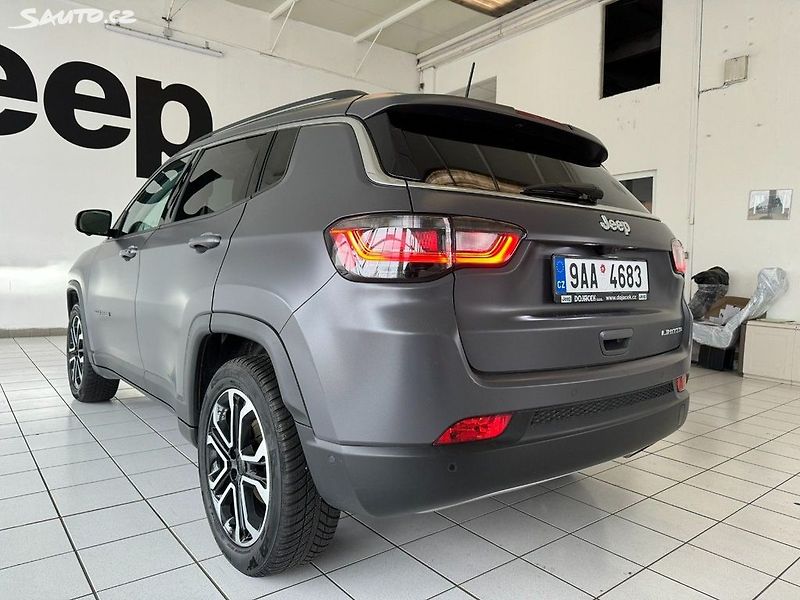 Jeep Compass (2023) 1.3 GSE 130k man. Limited - fotka 4 z 16
