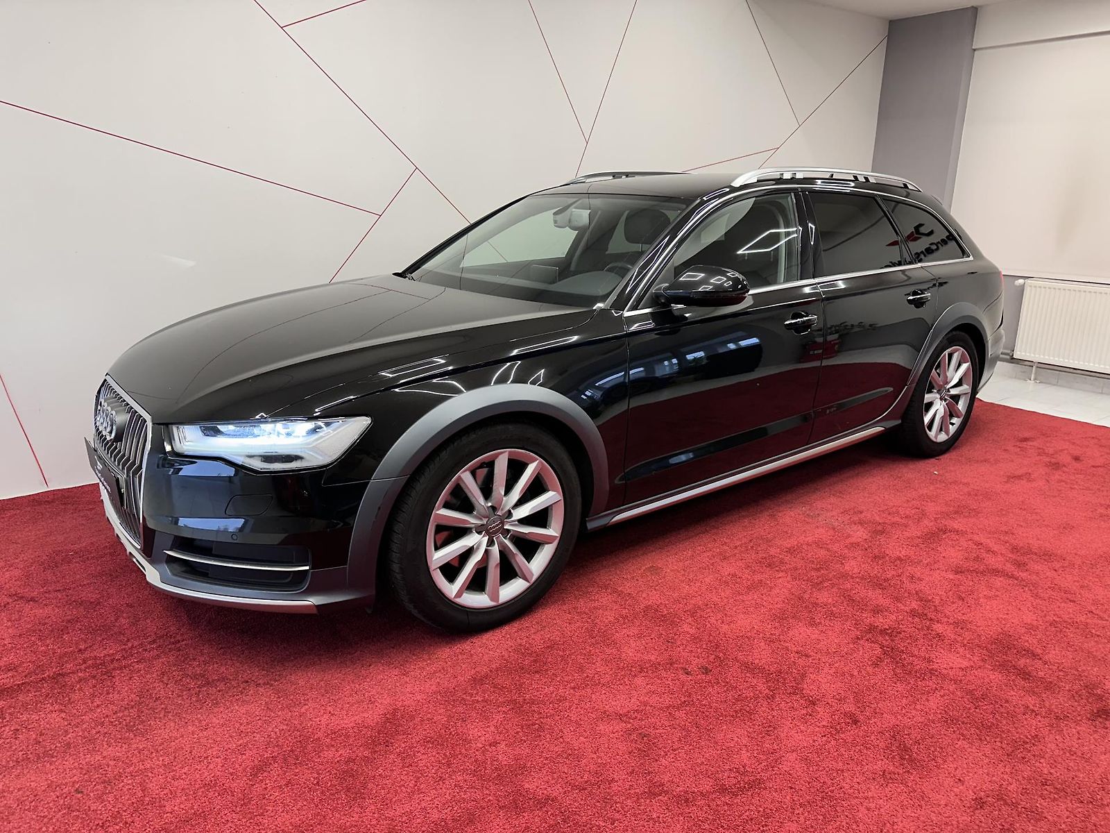 Audi A6 Allroad 3.0TDI QUATTRO*KEYLESS*CZ