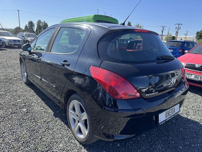 Peugeot 308 1.6 VTi , 155 tis km - fotka 6 z 19