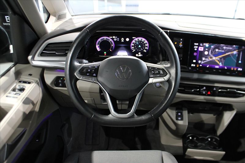 Volkswagen Multivan T7 TDi DSG Edition ACC/NezTop/ - fotka 13 z 36