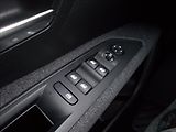 Peugeot 5008 ACTIVE 1.6 BlueHDi 120 7-míst - náhled 22