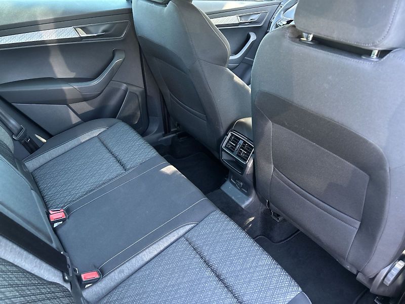 Škoda Karoq (2023) 1.5 TSI DSG Style+ - fotka 11 z 36