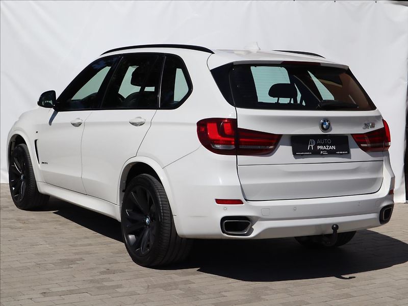 BMW X5 3,0 d M-Paket HeadUp LED DPH H - fotka 4 z 38
