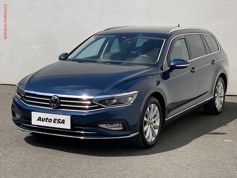Volkswagen Passat (2020) 2.0 TDi, Elegance, DSG, LED - fotka 3 z 19