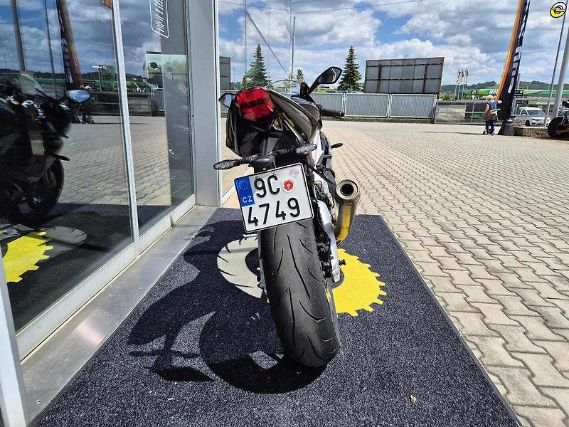 Triumph Daytona 765 (2021) Daytona TM765 MOTO2 - REZERVAC - fotka 5 z 23