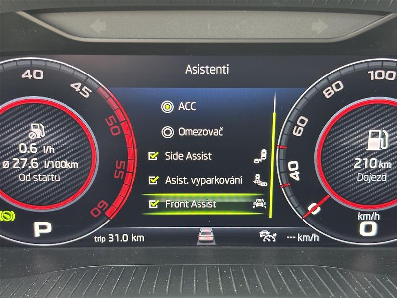 Škoda Karoq 2,0 TDI Sportline DSG ČR - fotka 36 z 41