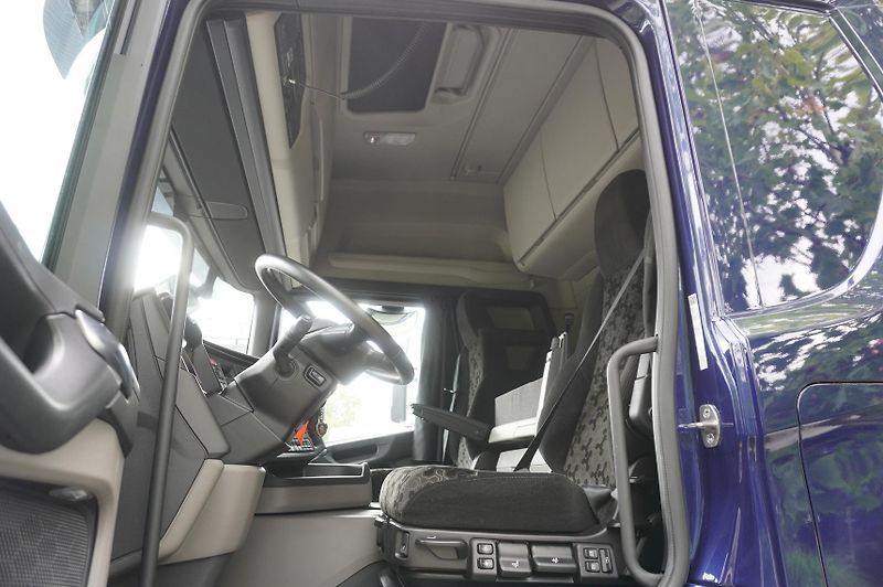 Scania (2025) P280 4x2 / 7 tho km!/ 18 EPAL - fotka 15 z 24