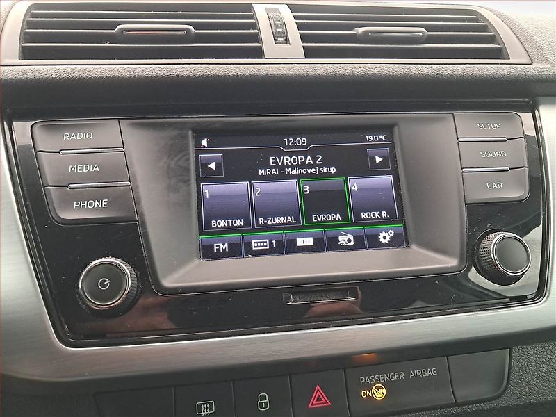 Škoda Fabia (2017) 1.0 TSI, Serv.kniha - fotka 12 z 17