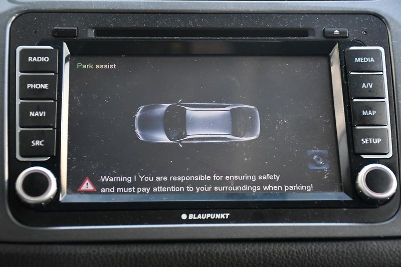 Volkswagen Tiguan 2.0TDi DSG 4MOTION - fotka 36 z 44