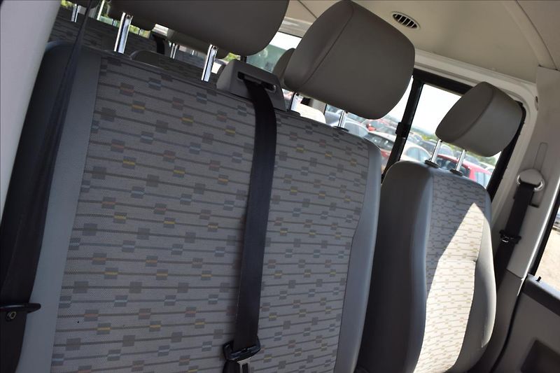 Volkswagen Transporter 2,0 TDI 103KW 9MÍST 4X4 PO STK - fotka 25 z 46