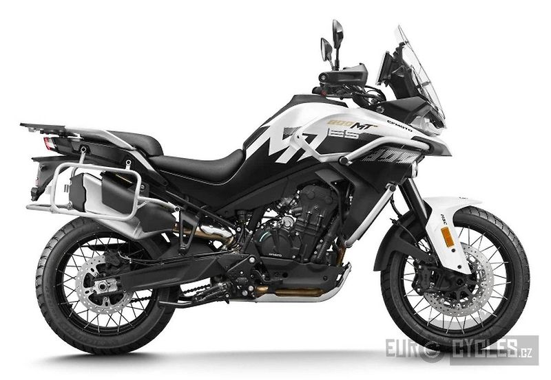 CFMOTO 800 MT (2026) Explore ES - Skladem - fotka 3 z 26