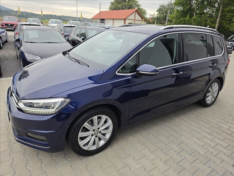Volkswagen Touran 1,4 TSi 110KW DSG Highline 7MÍ - fotka 11 z 50