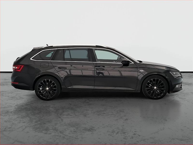 Škoda Superb (2015) Laurin&Klement 2.0 TDI 4x4 - fotka 6 z 22