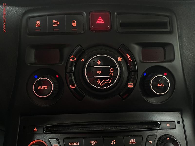 Citroën C3 Picasso (2014) 1.4, Selection, TZ - fotka 13 z 15