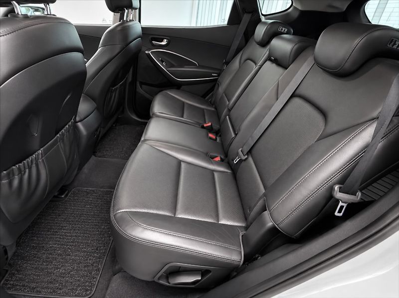 Hyundai Santa Fe 2,2 147 KW  , STYLE PREMIUM - fotka 9 z 16