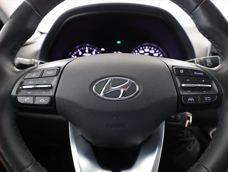 Hyundai i30 (2022) 1.0 T-GDI, ČR,1.maj - fotka 8 z 19