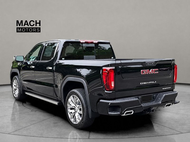 GMC Sierra (2026) 1500 Denali 3,0 Duramax Diesel - fotka 2 z 13