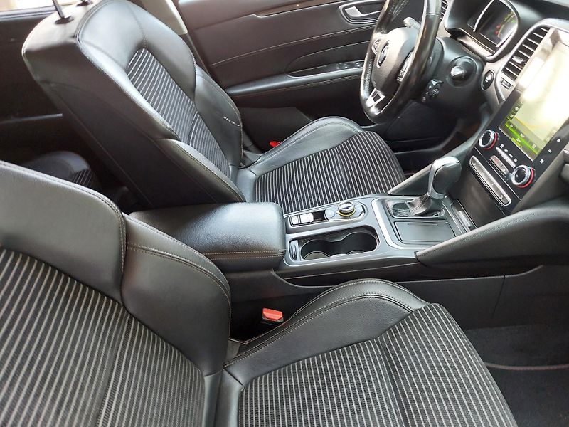 Renault Talisman (2019) Grandtour dCi 200 Business  - fotka 32 z 54