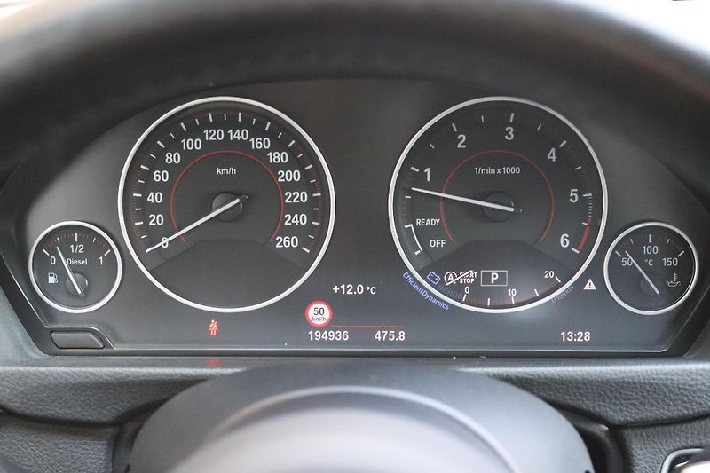 BMW Řada 3 330D GT XDRIVE M-PAKET 190kW - fotka 30 z 50