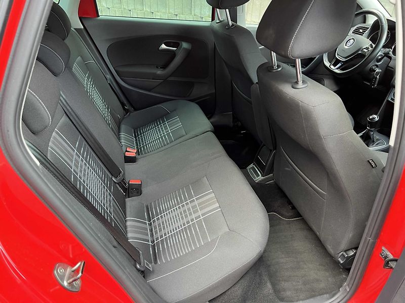 Volkswagen Polo 1.4 TDi 77 kW CLIMATRONIC - fotka 8 z 15