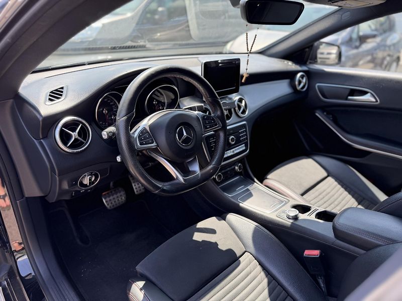 Mercedes-Benz CLA AMG-line - fotka 6 z 14