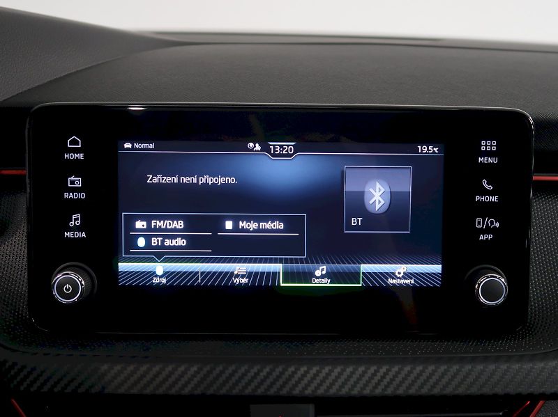 Škoda Kamiq (2026) MONTE CARLO 1.5TSI 110KW DSG P - fotka 24 z 38