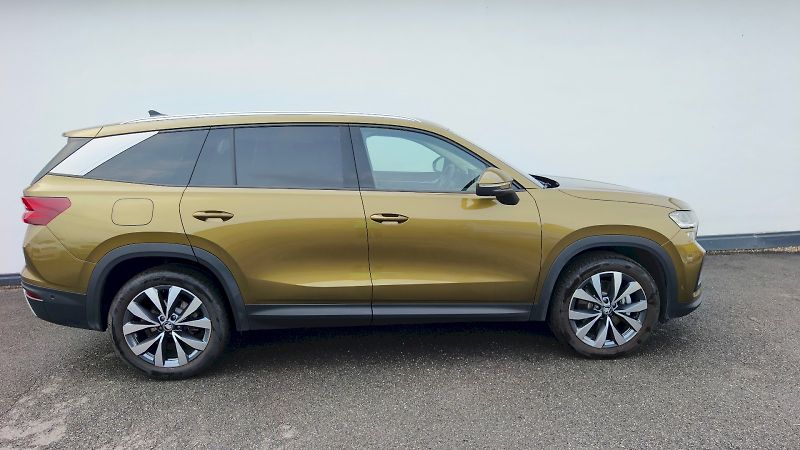 Škoda Kodiaq (2025) EXCL SELEC 4X4 TD 142/2.0 A7A - fotka 6 z 43