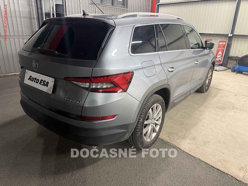 Škoda Kodiaq (2017) 2.0 TDi - fotka 2 z 3
