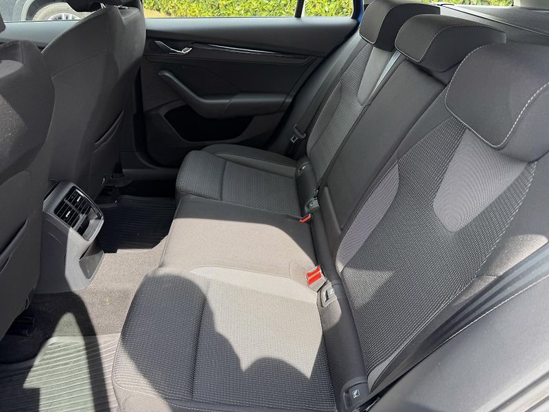 Škoda Octavia (2023) 2.0 TDi 85 kw / DPH - fotka 13 z 22