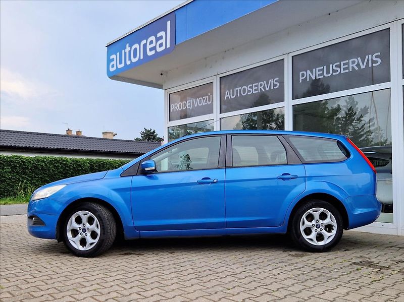 Ford Focus 1,6 TDCi NOVÉTURBO SERVI TAŽNÉ - fotka 2 z 29