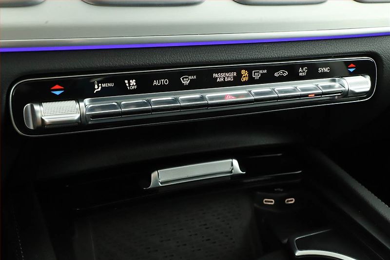 Mercedes-Benz GLS (2024) 450 4MATIC, Vzduch, Tažné - fotka 30 z 31